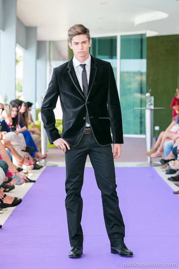 131019 140415 _89C6838  2640 x 3960