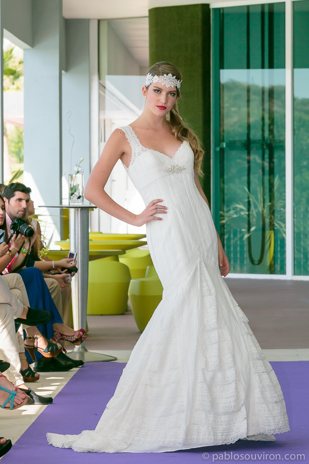 131019 140944 _89C6911 Miss Elle Novias 2640 x 3960